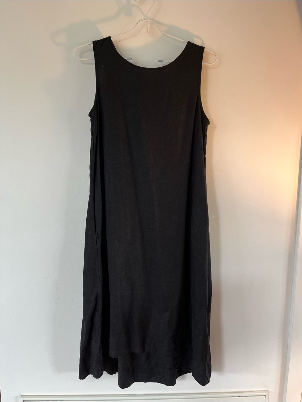 Uniqlo Black Sleeveless Linen Blend Dress